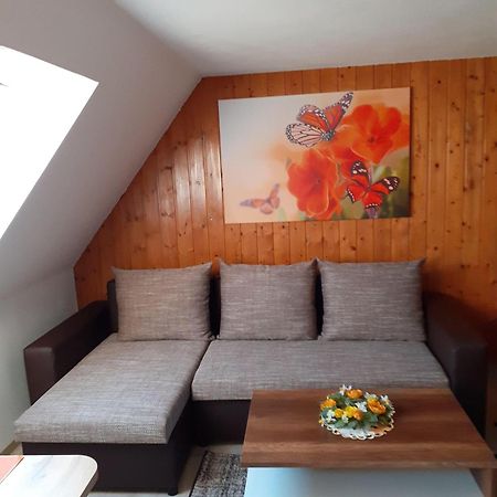Ferienwohnung Ritscher in Lichtenhain 2 Exterior foto