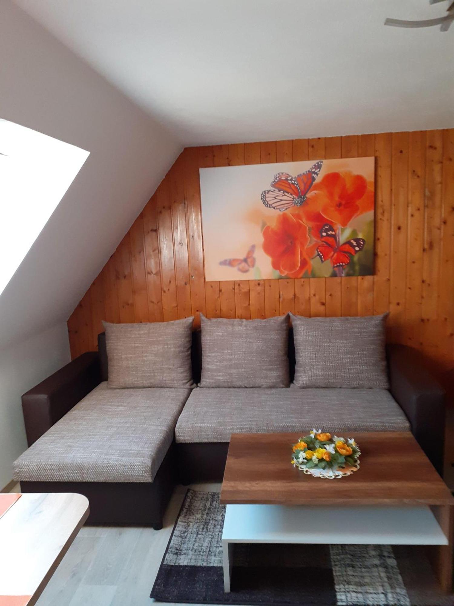 Ferienwohnung Ritscher in Lichtenhain 2 Exterior foto